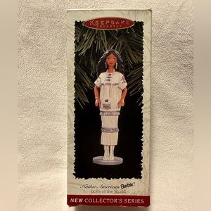 VTG Hallmark Native American BARBIE 1996 Ornament Dolls of the World Series #1